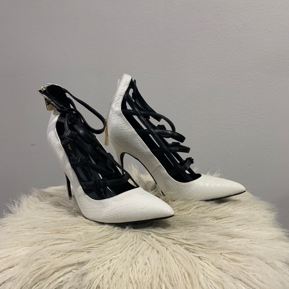 BEBE BLACK & WHITE HEELS